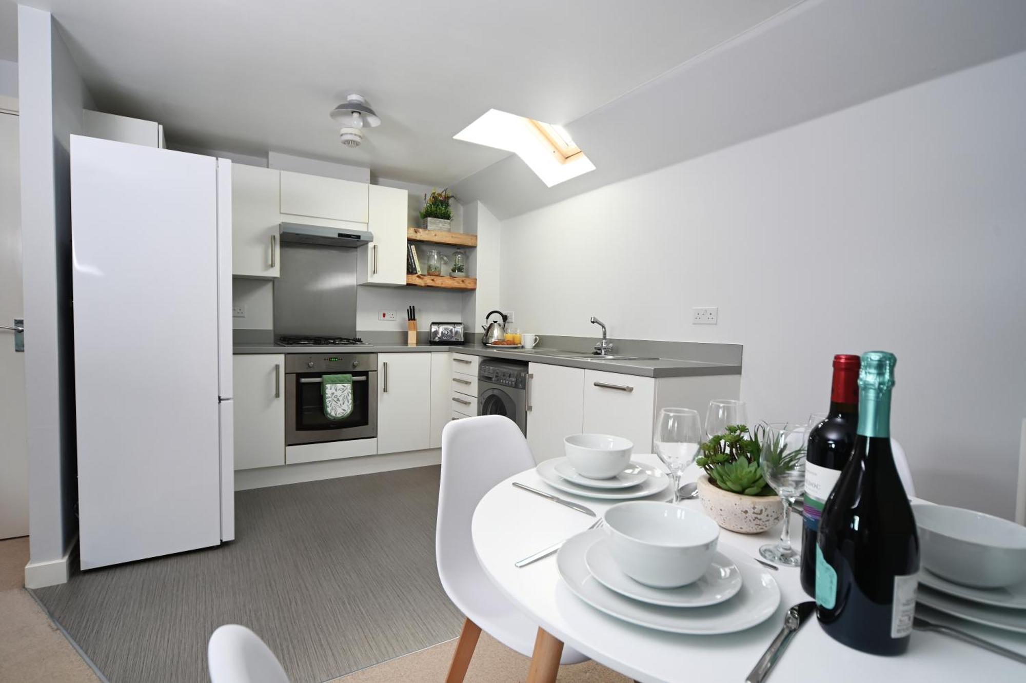 Ideal Coach House *
