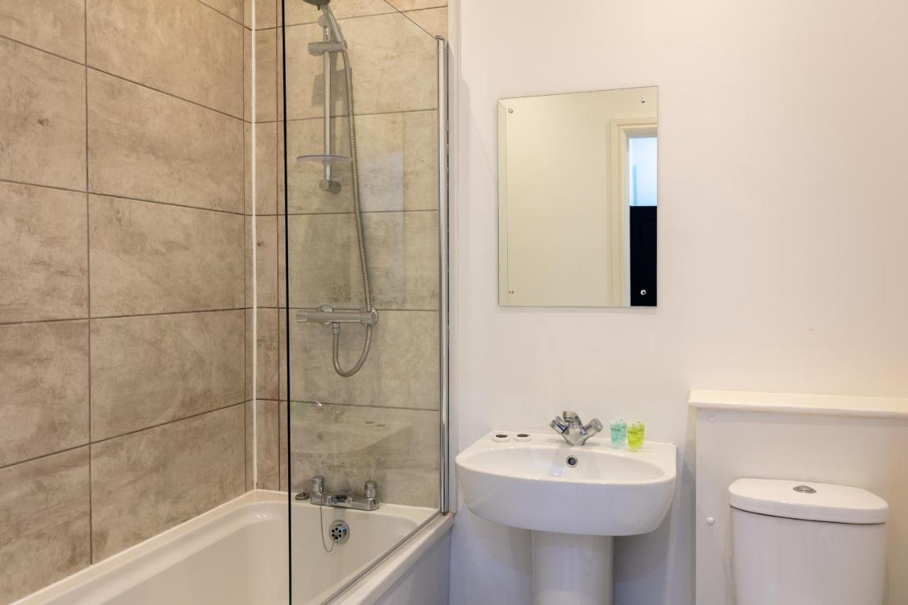 Apartamento Charles Hope *