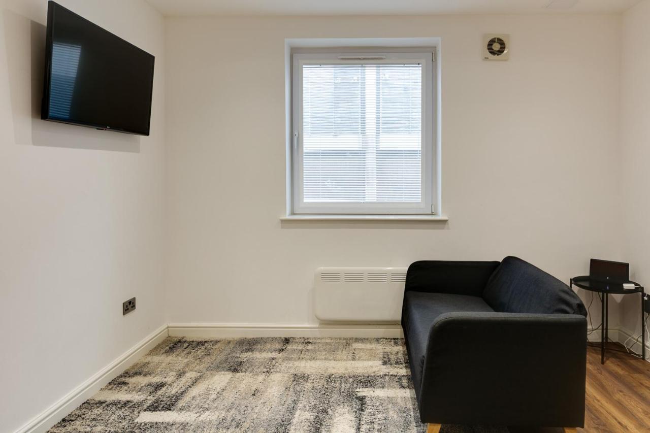 Apartamento Charles Hope *