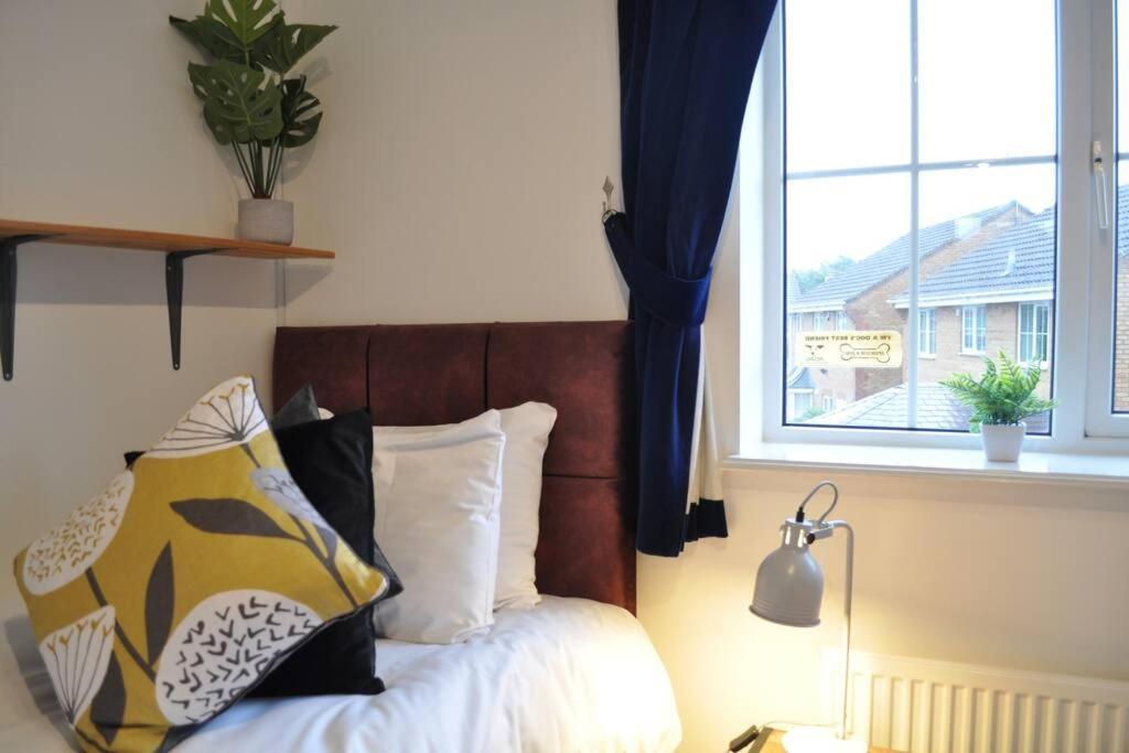 The Redbridge House *