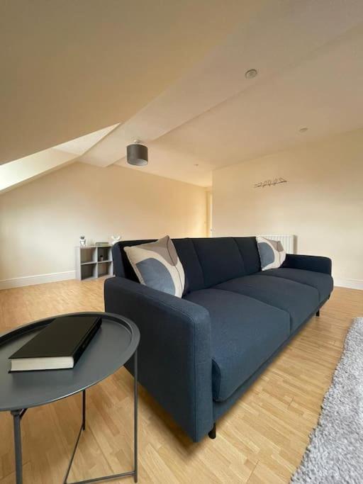 Apartment City Center 2bed With Parking And Wifi Swindon
