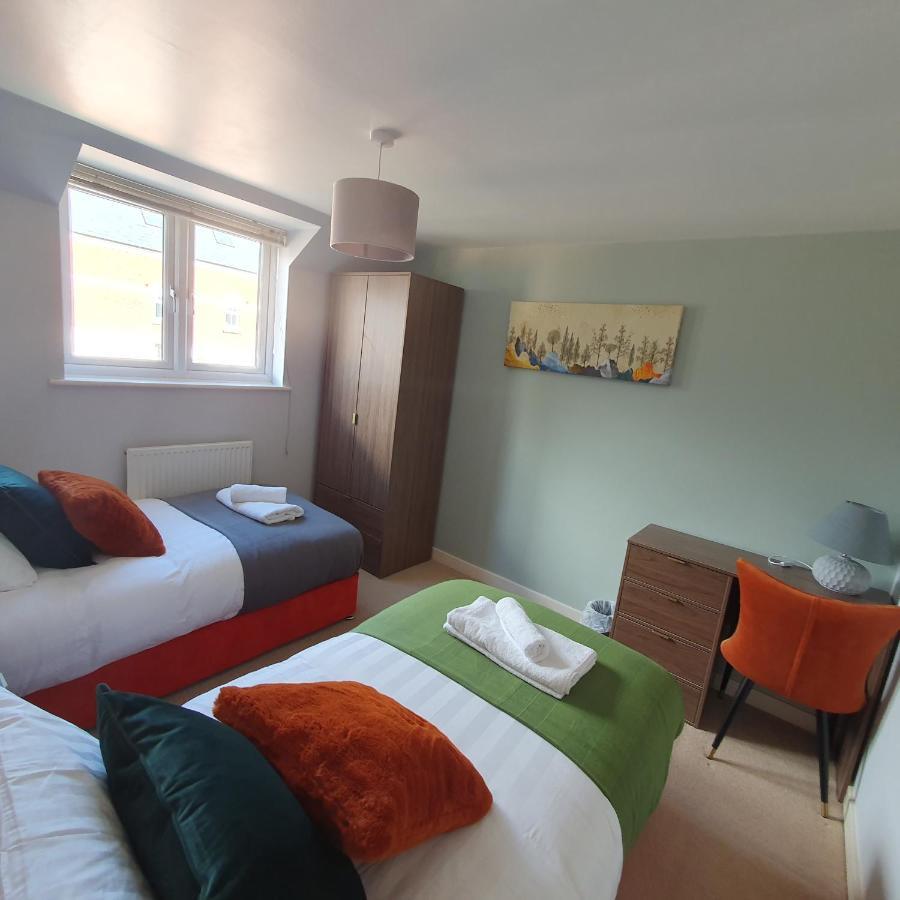 Ideal Coach House *