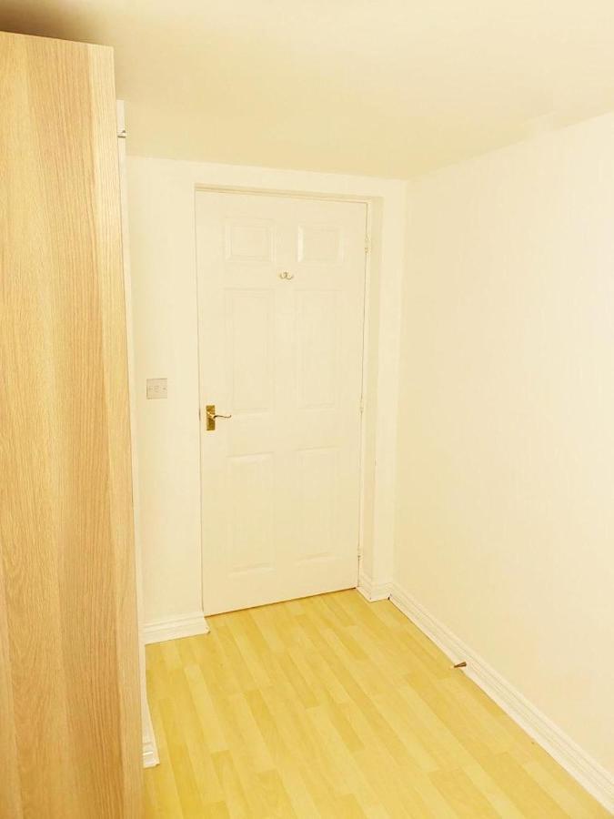 Homestay Private In Swindon
