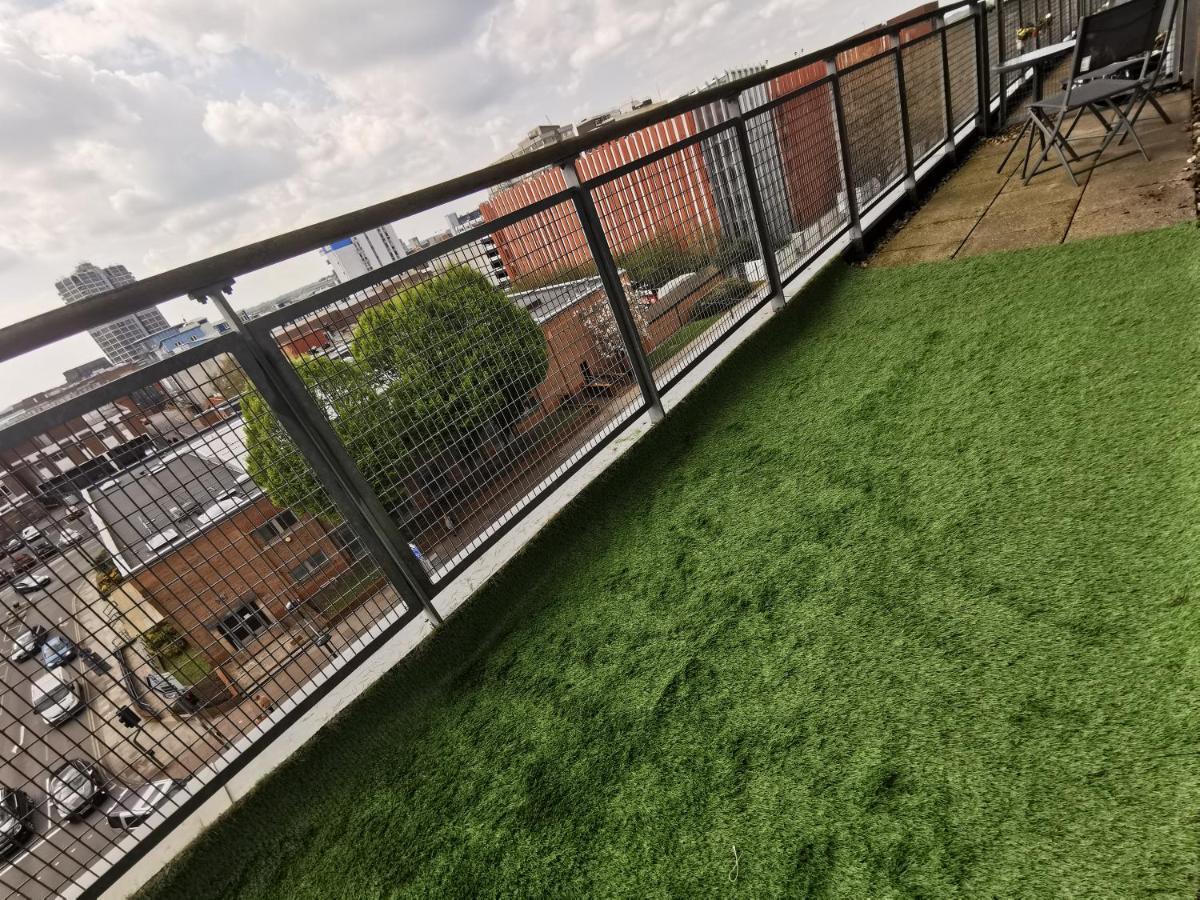 Paramount View Apartment *
