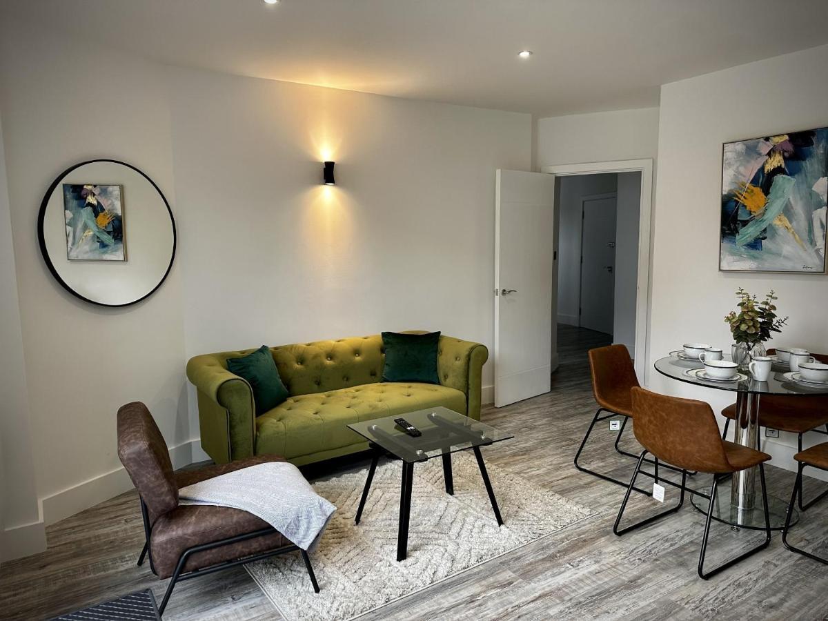 Stylish 2 Bed *