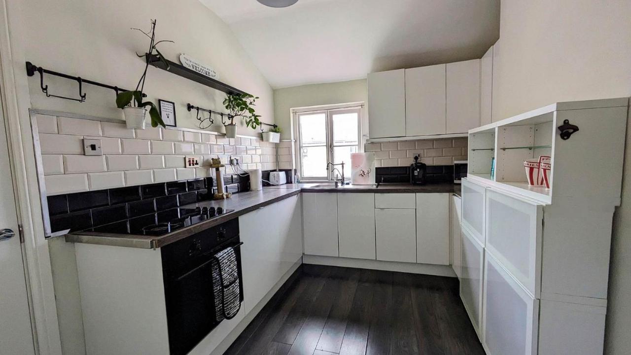 Apartment Converted Railway Swindon