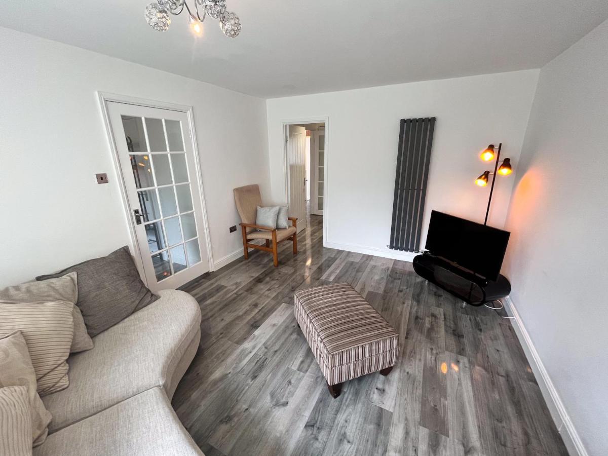 The Quiet Sanctuary - 4 Bedroom *