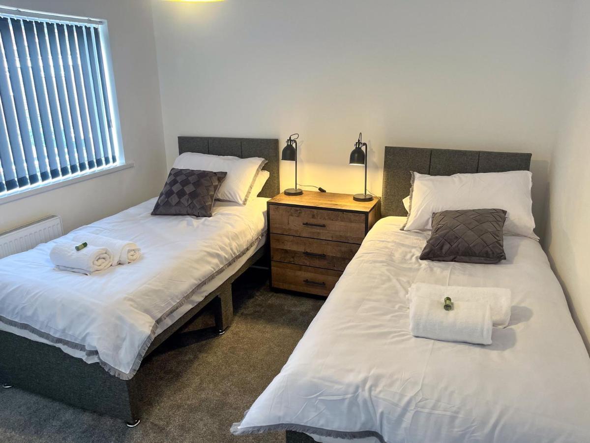 The Quiet Sanctuary - 4 Bedroom Holiday home *