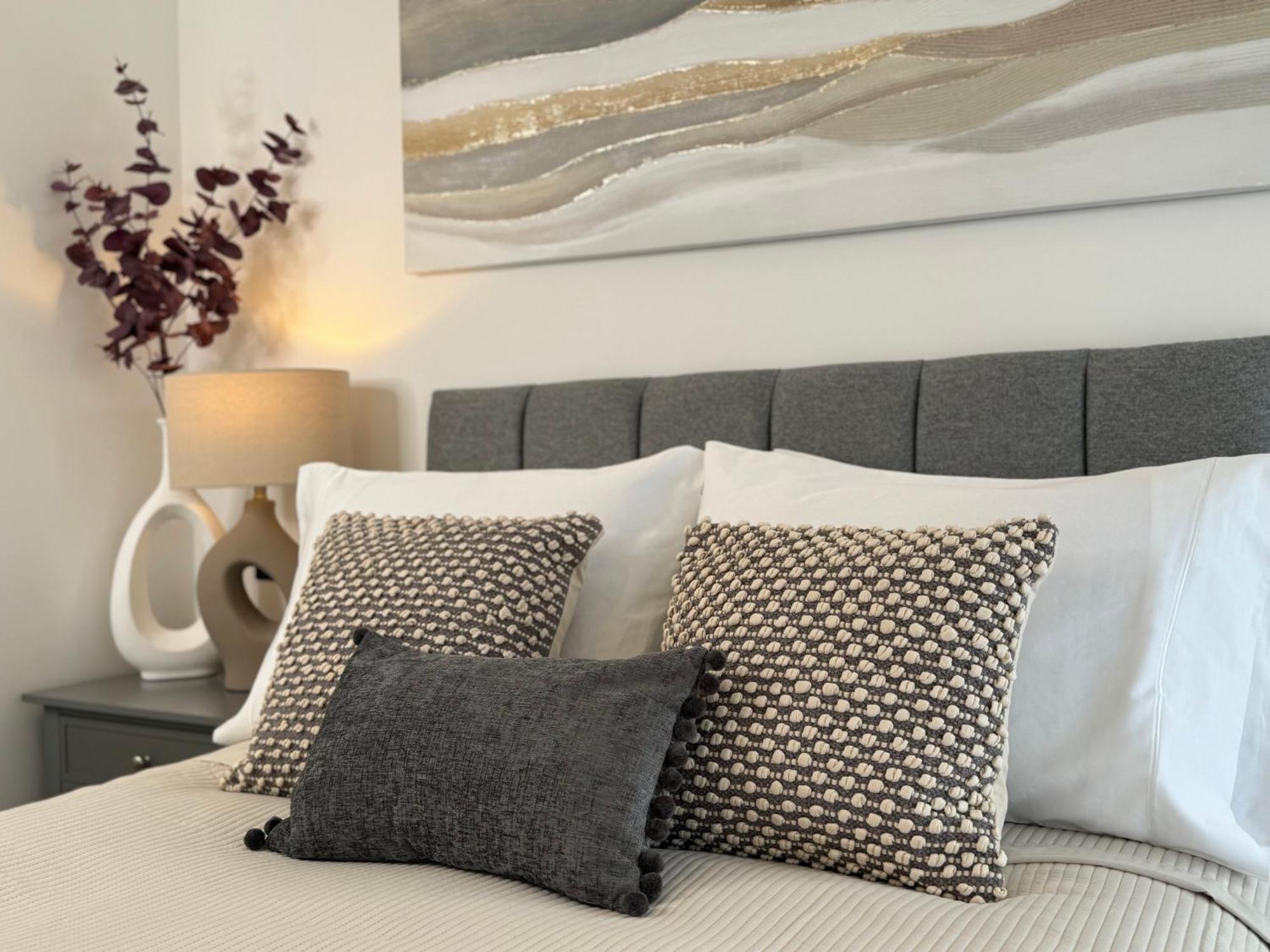 Modern One-bedroom *