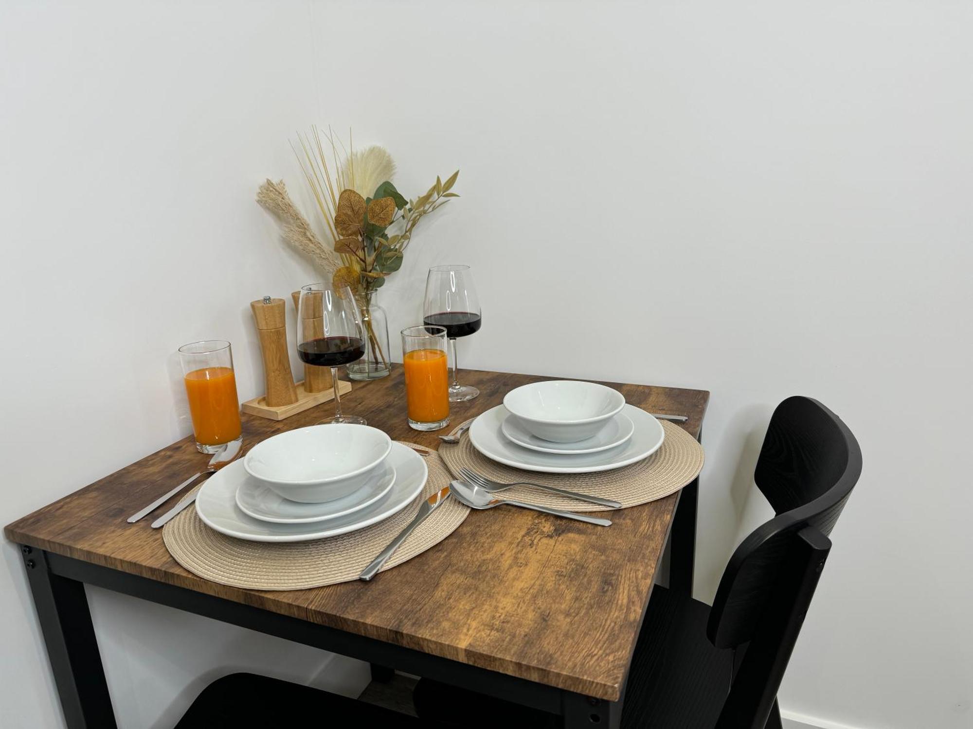 Modern One-bedroom Apartment Swindon