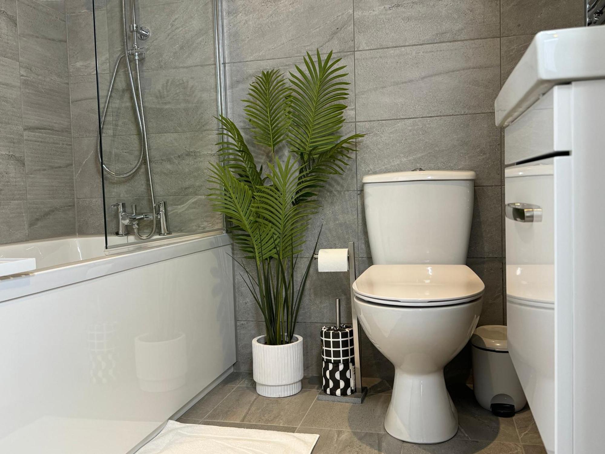 Modern One-bedroom Swindon