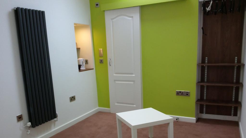 The Haybarn Guest house Swindon