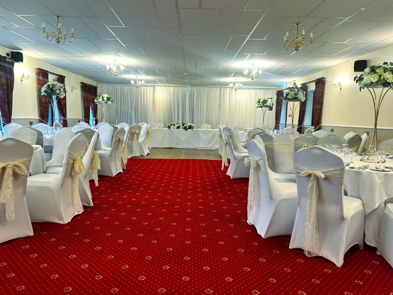 Marsh Farm Hotel 3*