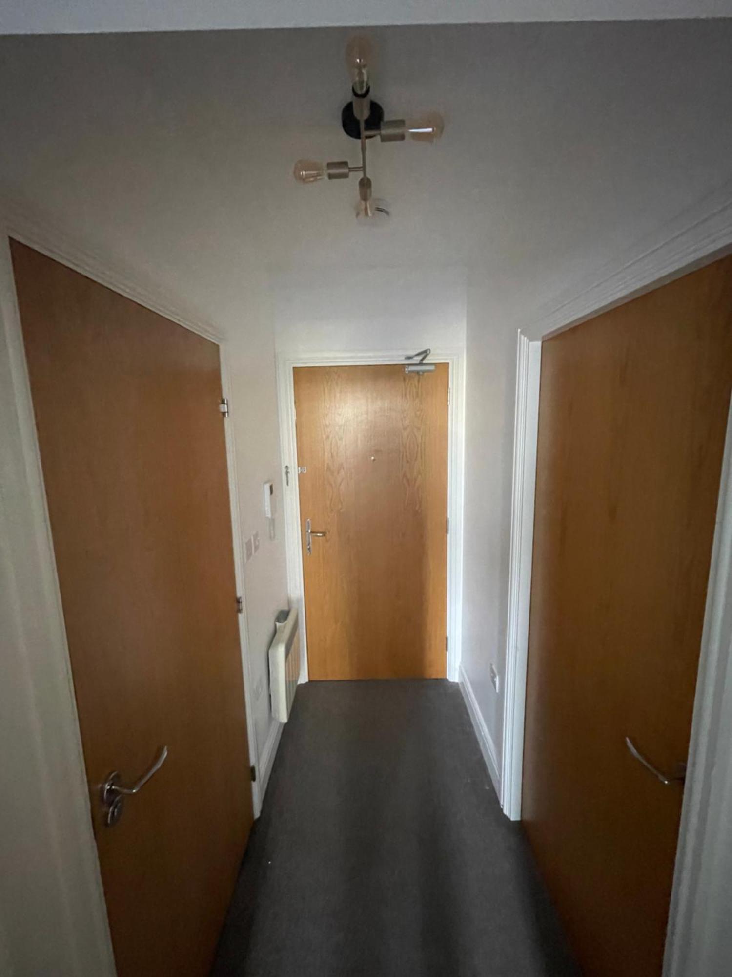 Electra House Apartment