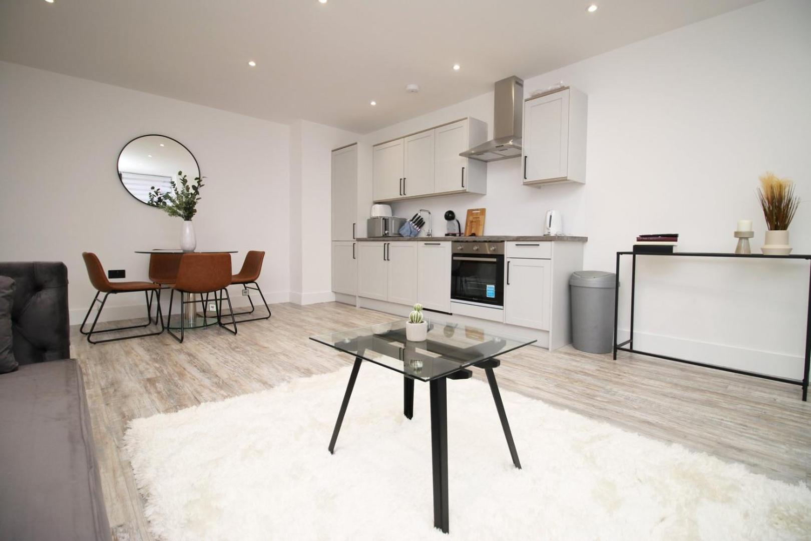 Cohost Partners | And Contemporary 2br Apartment