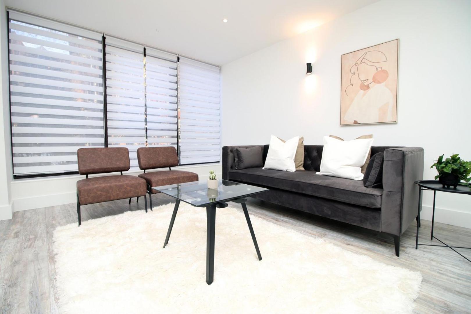 Cohost Partners | And Contemporary 2br Apartment *