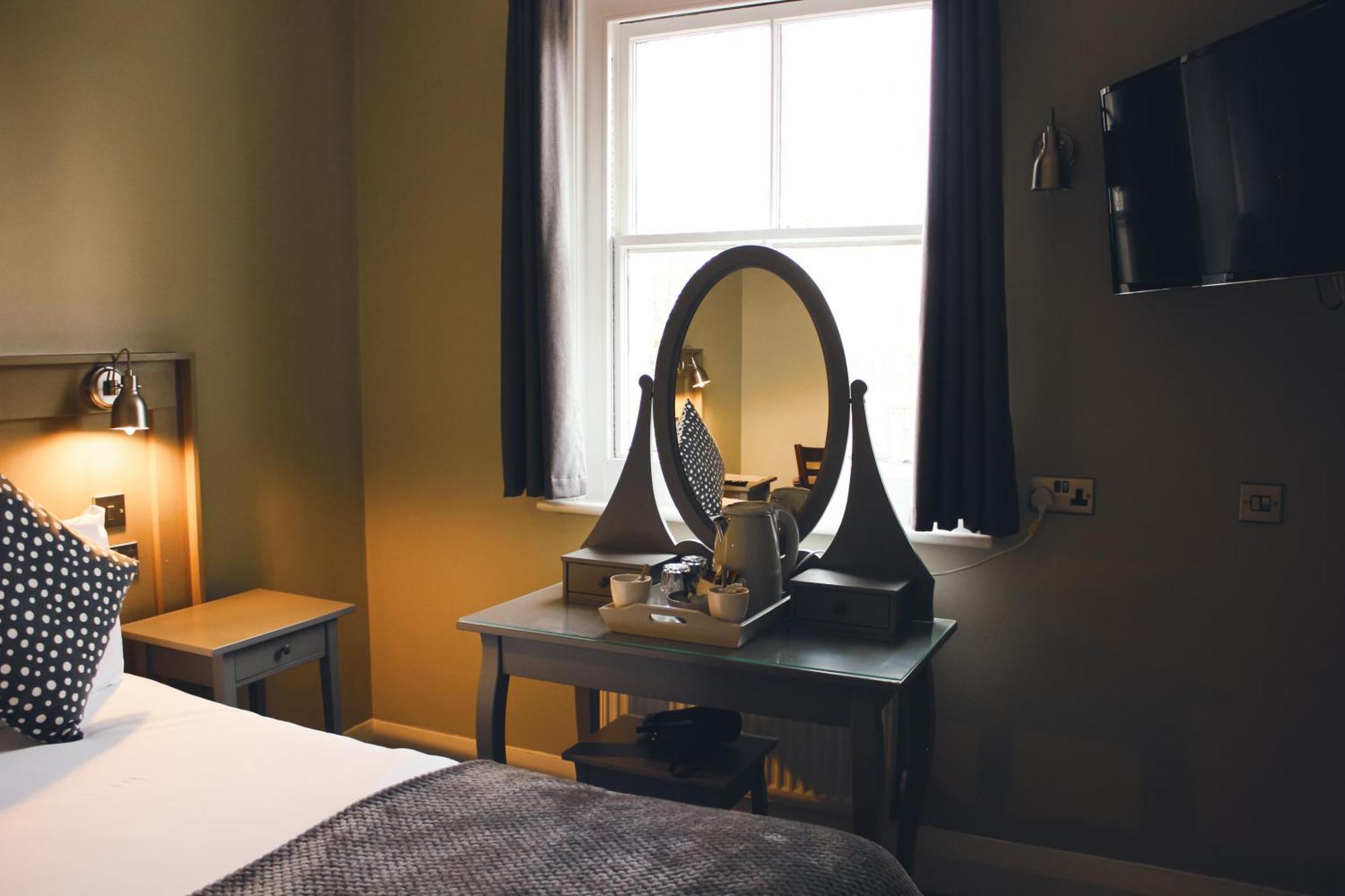 Hotel The Kings Arms 3*
