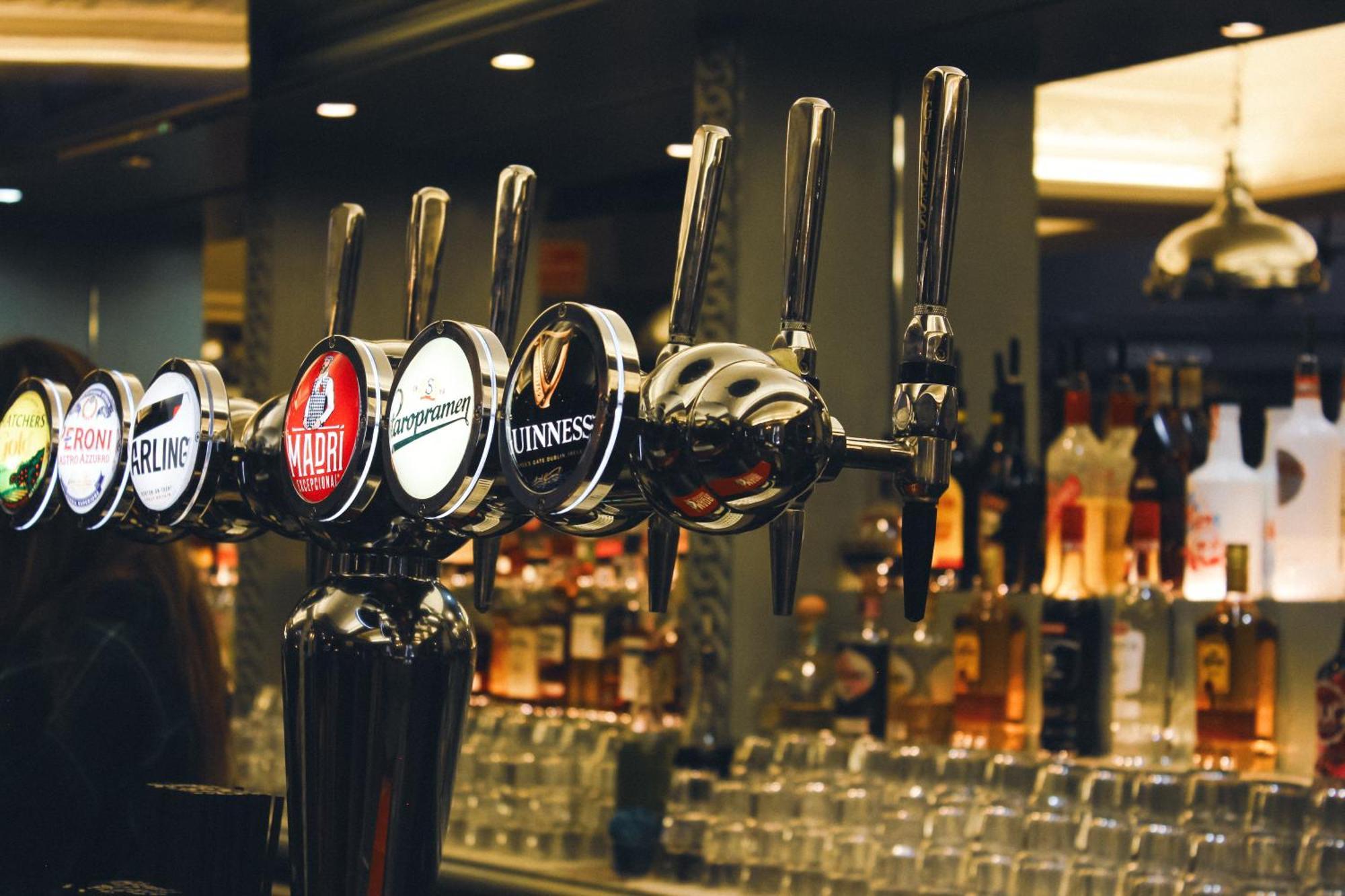The Kings Arms Hotel Swindon