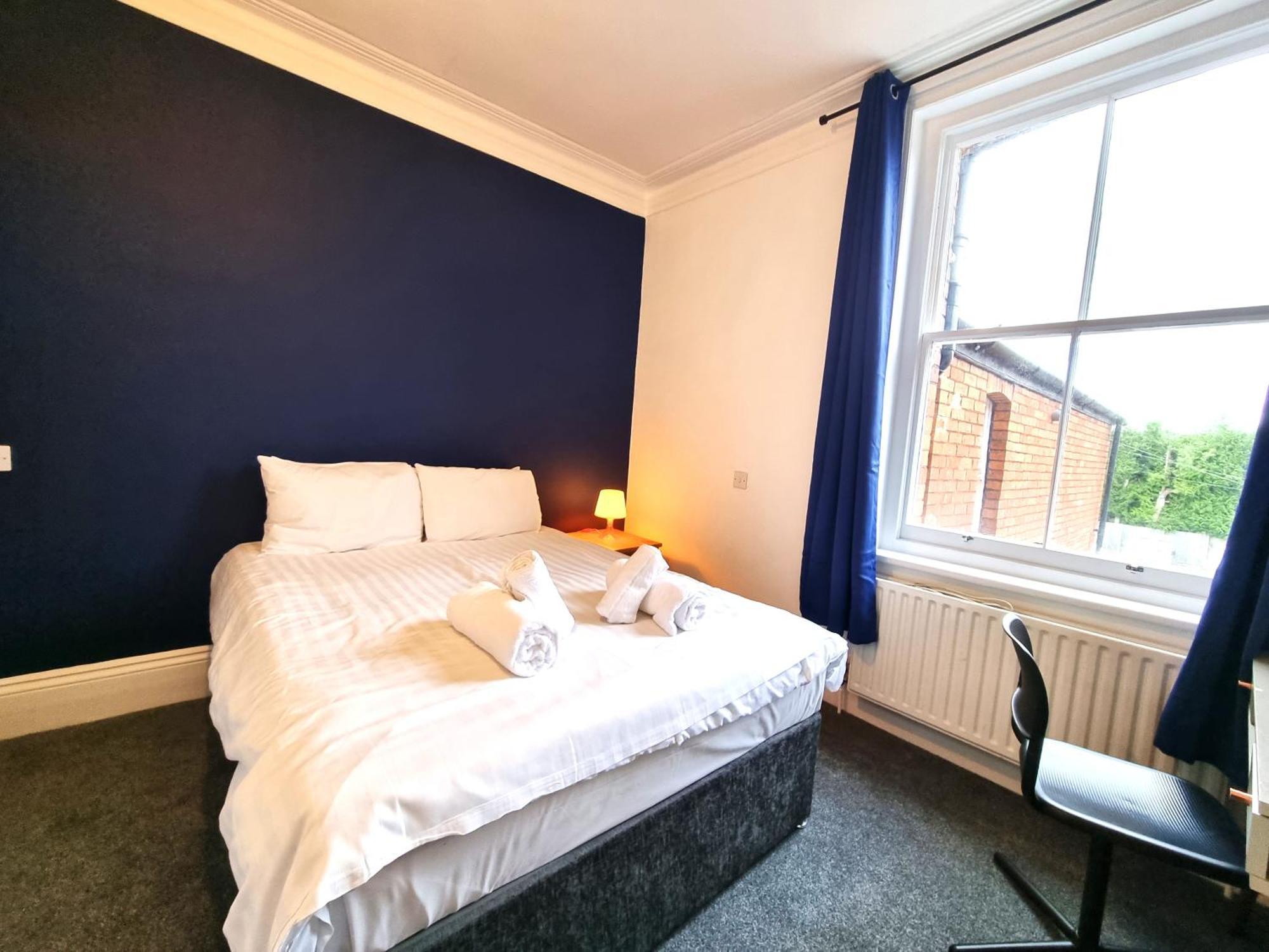 Apartment Bath Road Swindon