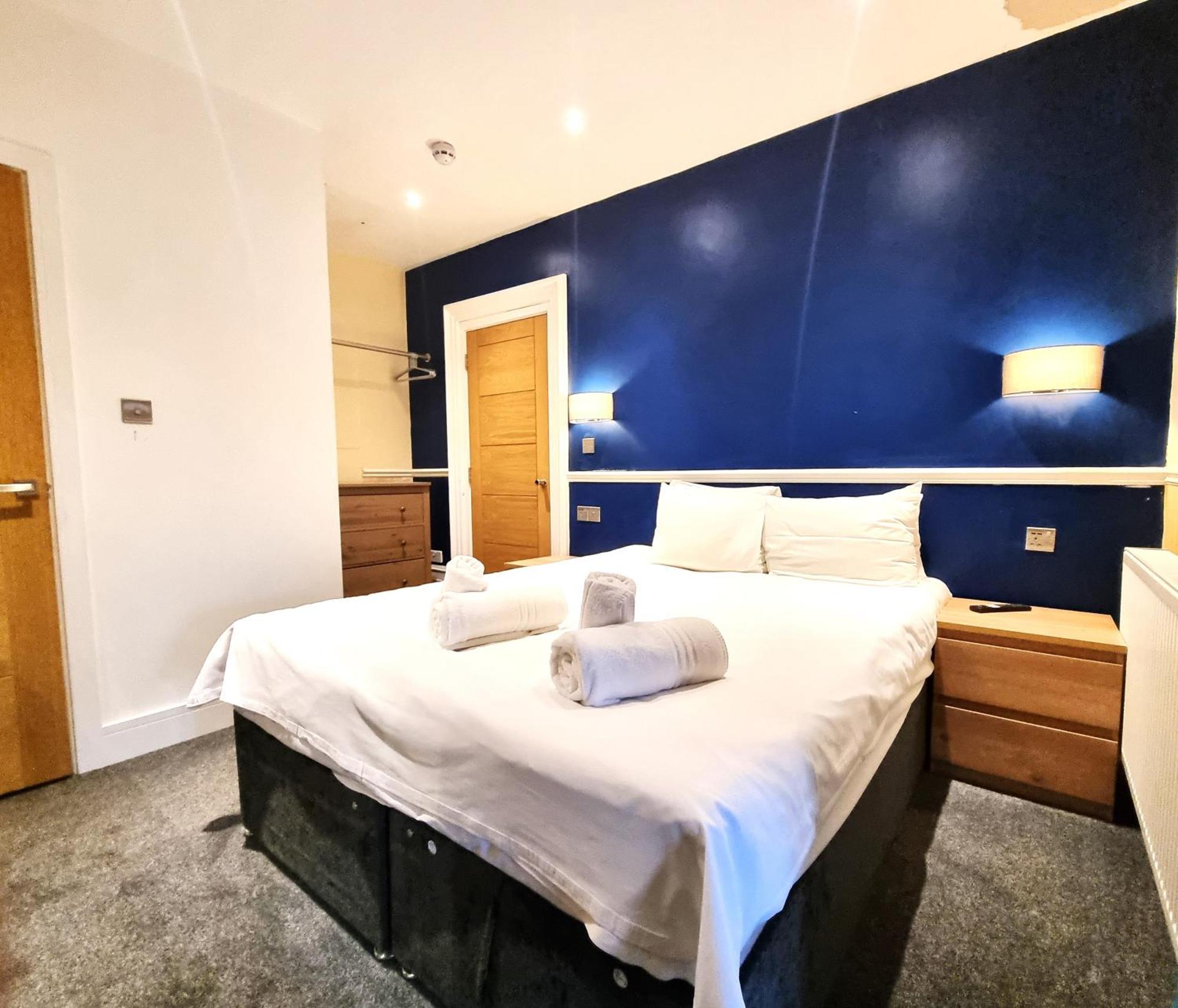 Apartment Bath Road Swindon