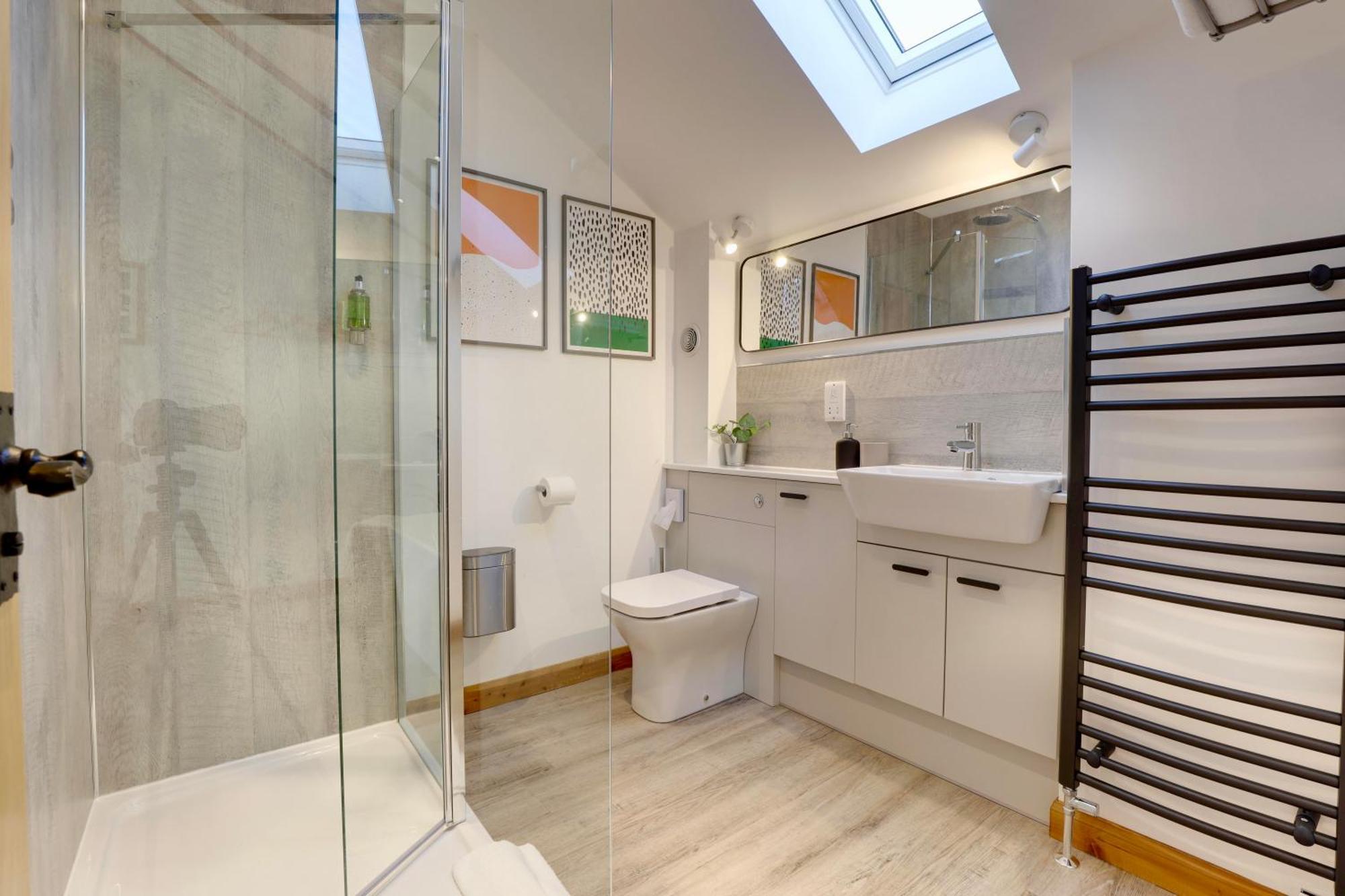 The Owl Barn Wiltshire - Flint Apartamento *
