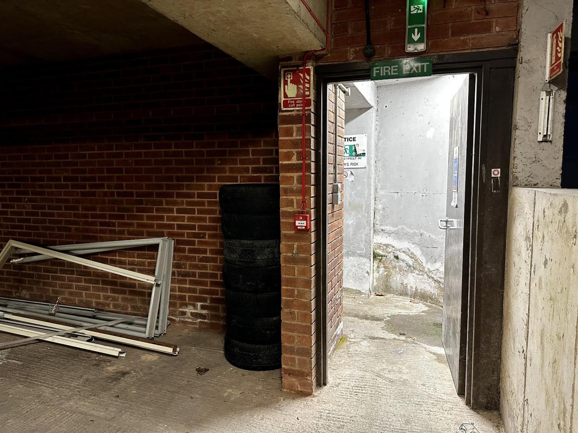 Stylish 2 Bed Apartment Swindon