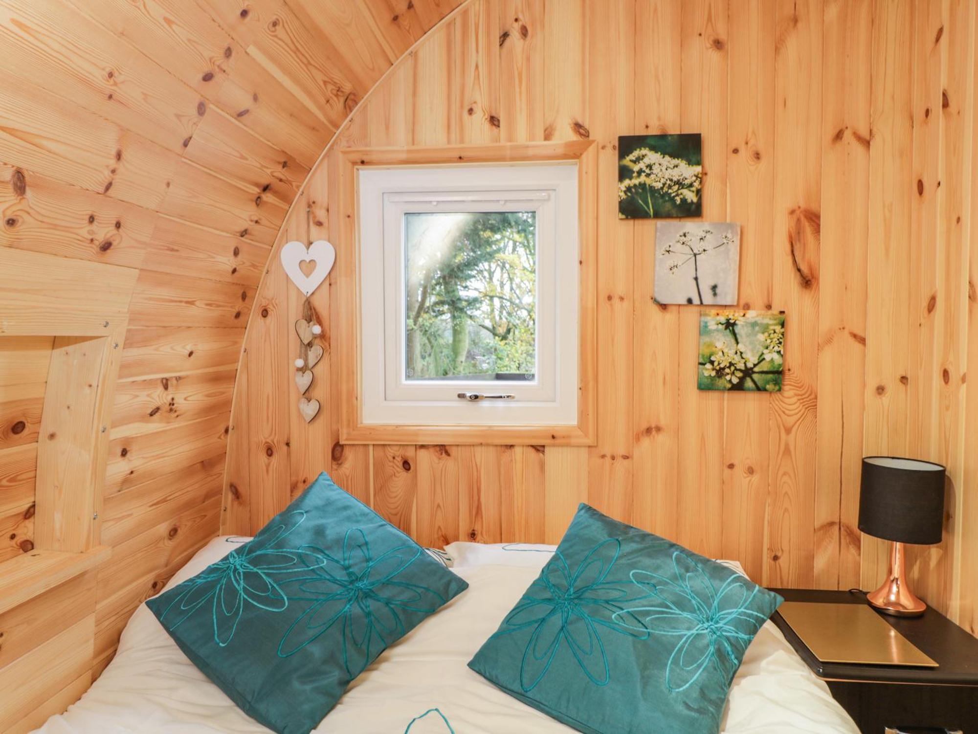 Holiday home The Poddy Swindon