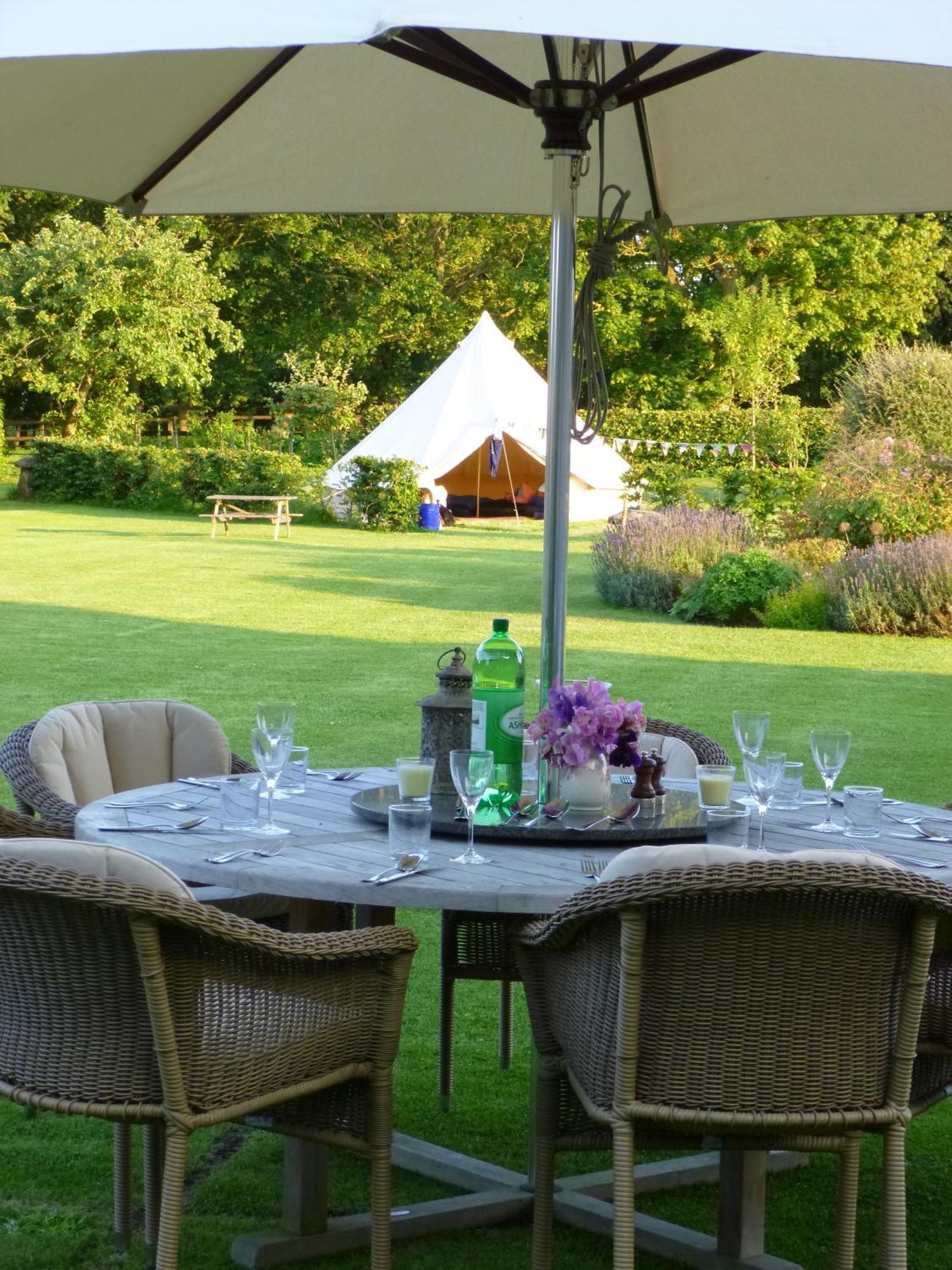Bed & Breakfast Overtown Manor Swindon