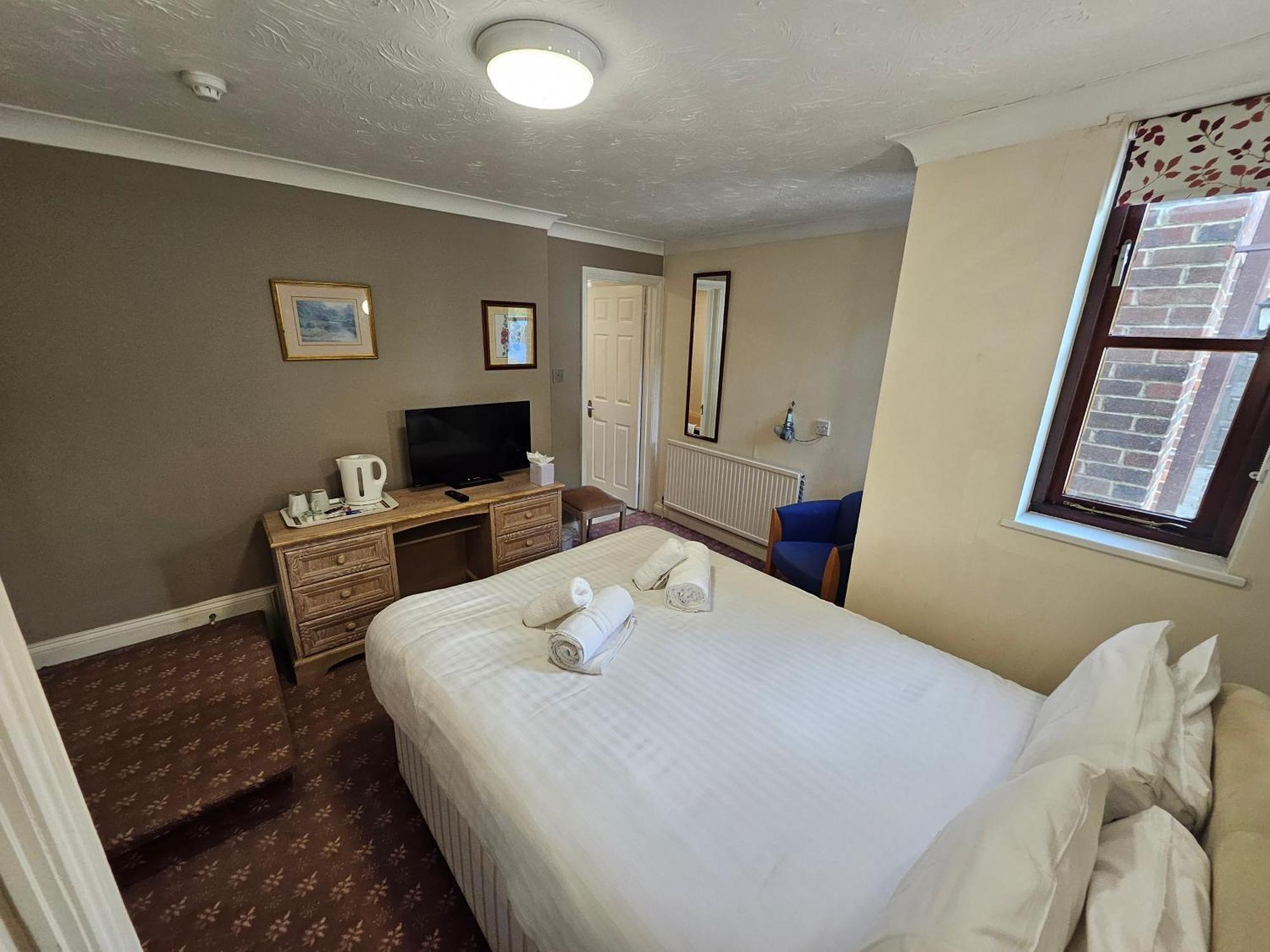 Hotel Marsh Farm 3*