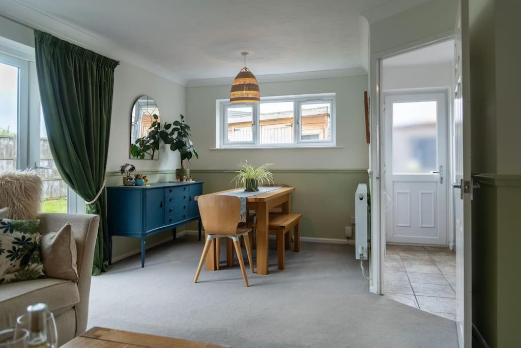 Juniper Close Retreat *