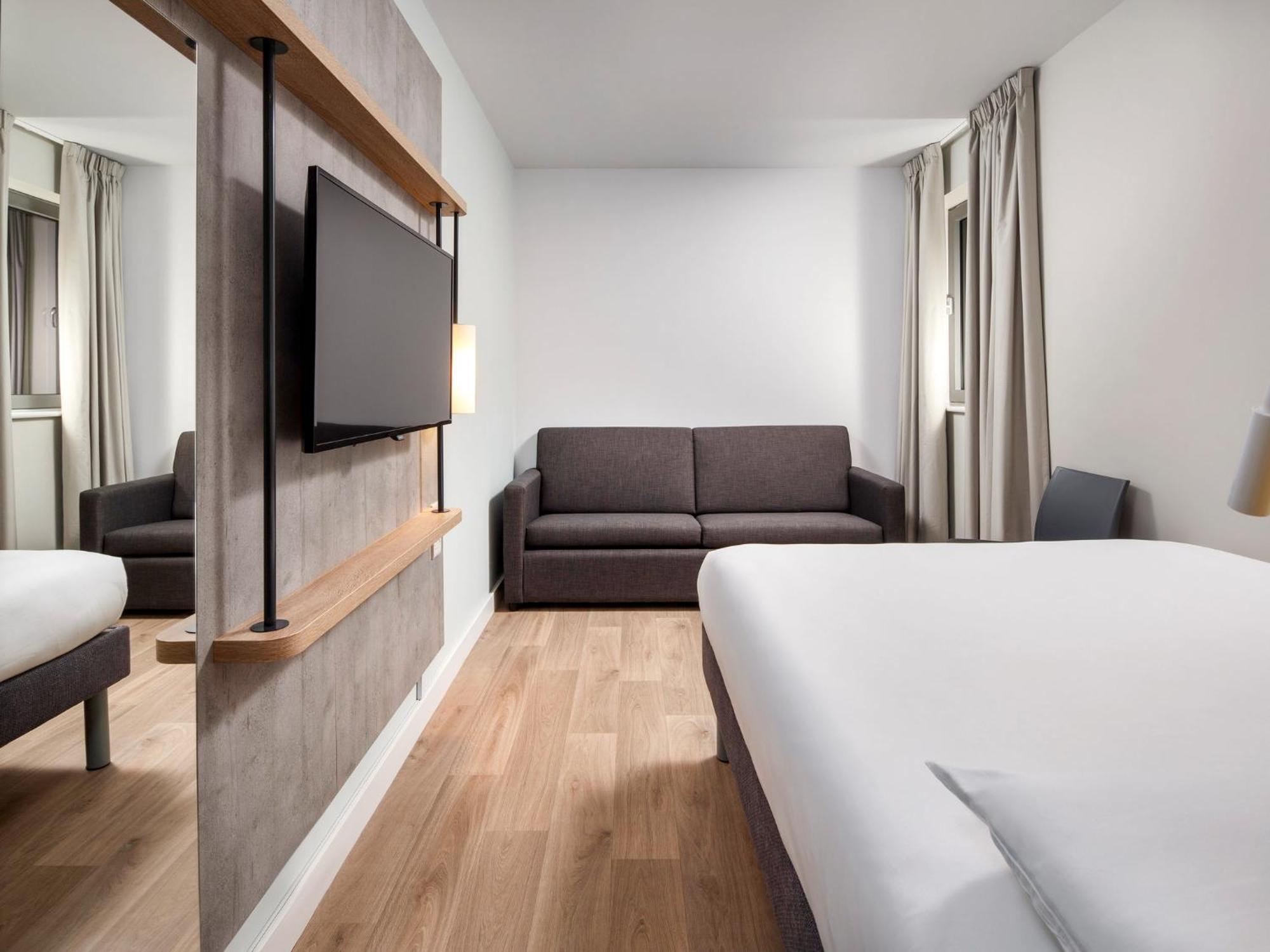 Ibis Budget Hotel 2*