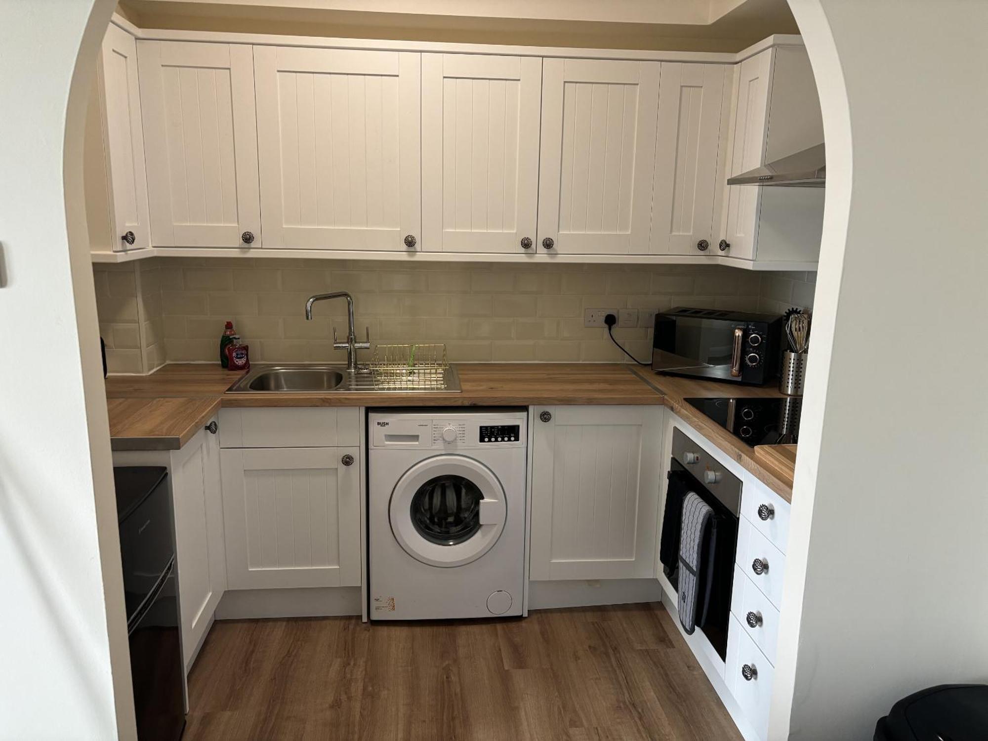 - 1 Bed, Cosy Retreat Apartment *