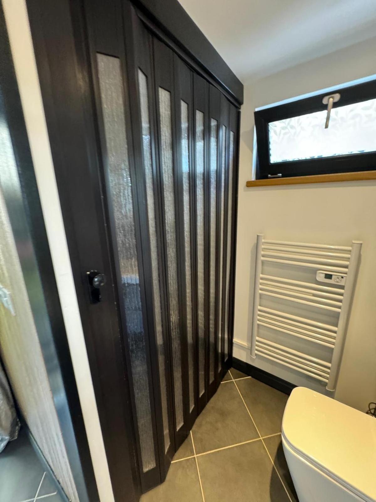 Modern In Peaceful Area * Swindon