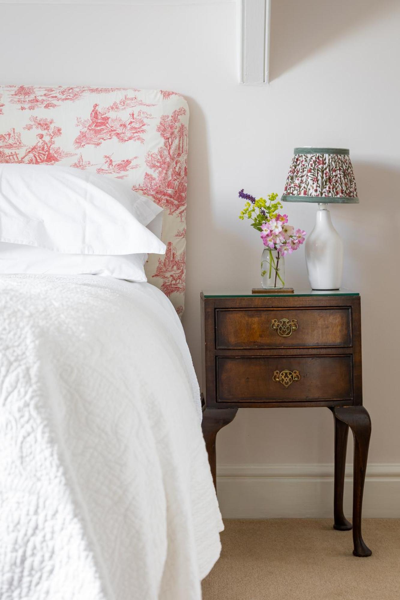Overtown Manor 5* Swindon