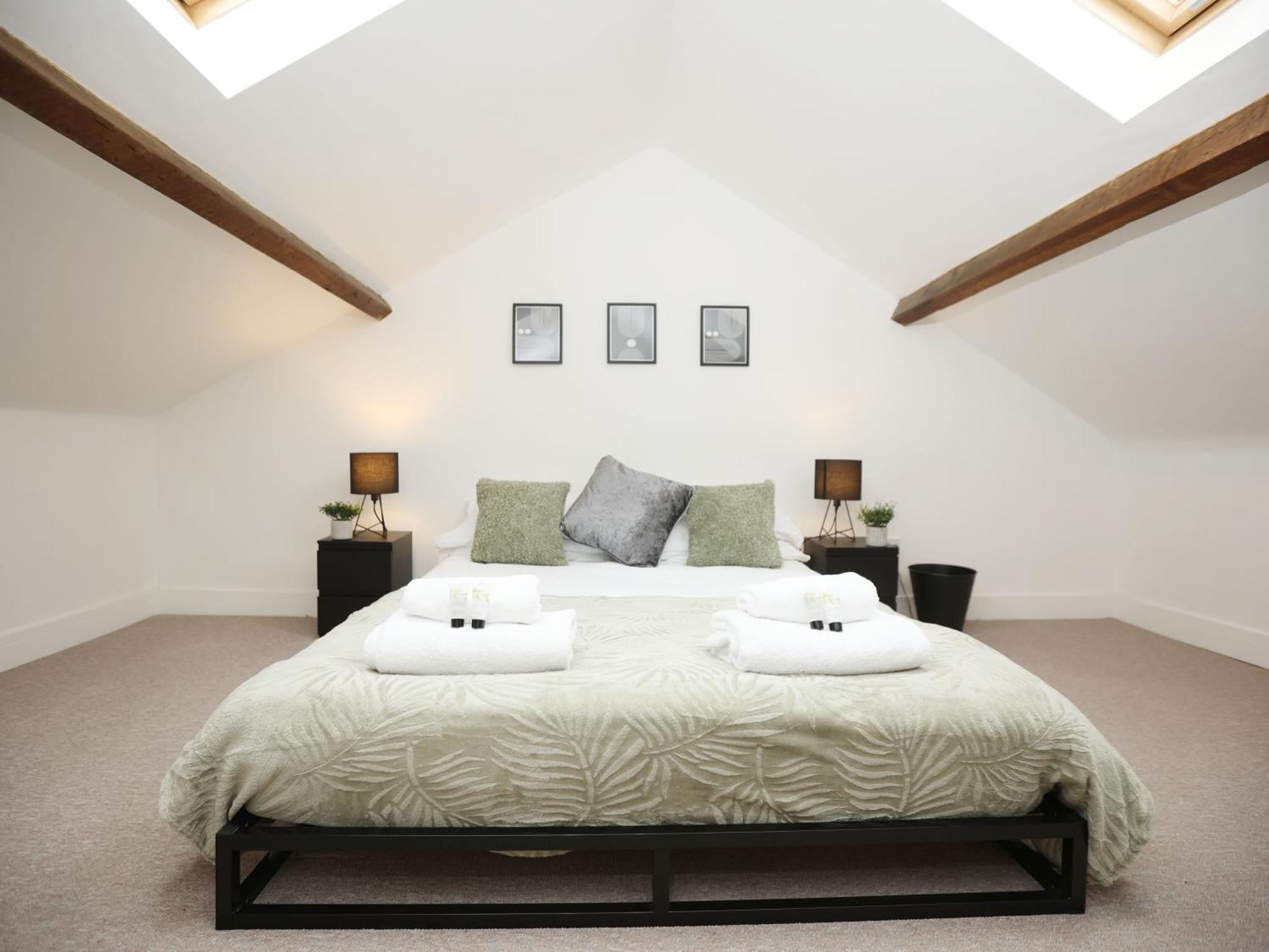 Havelock By N And N Ltd, Centre, Ideal For Contractors, Professionals, Close To Centre, Long Disc Available