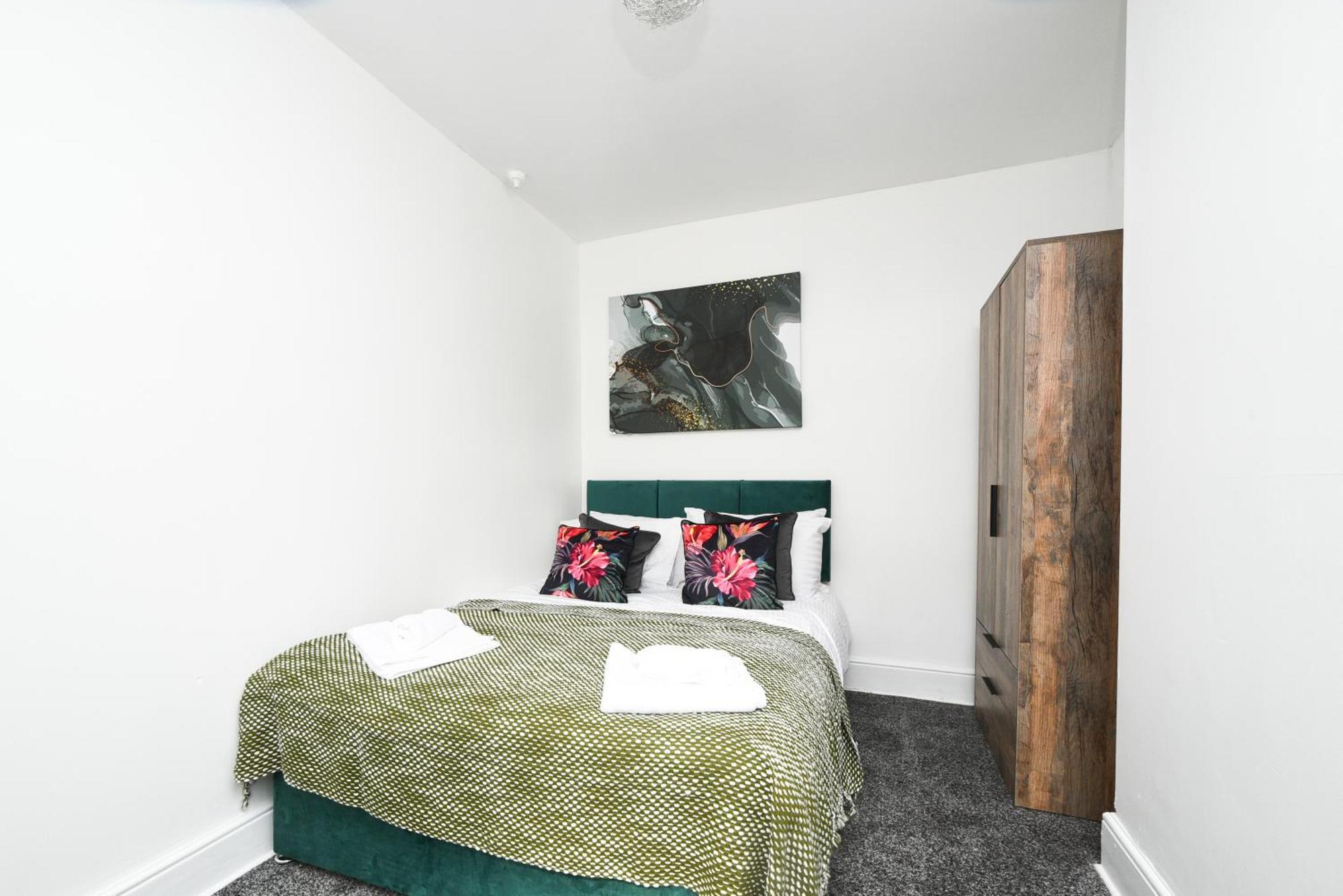 Holiday home Parkside Victorian Retreat Near Town Centre *