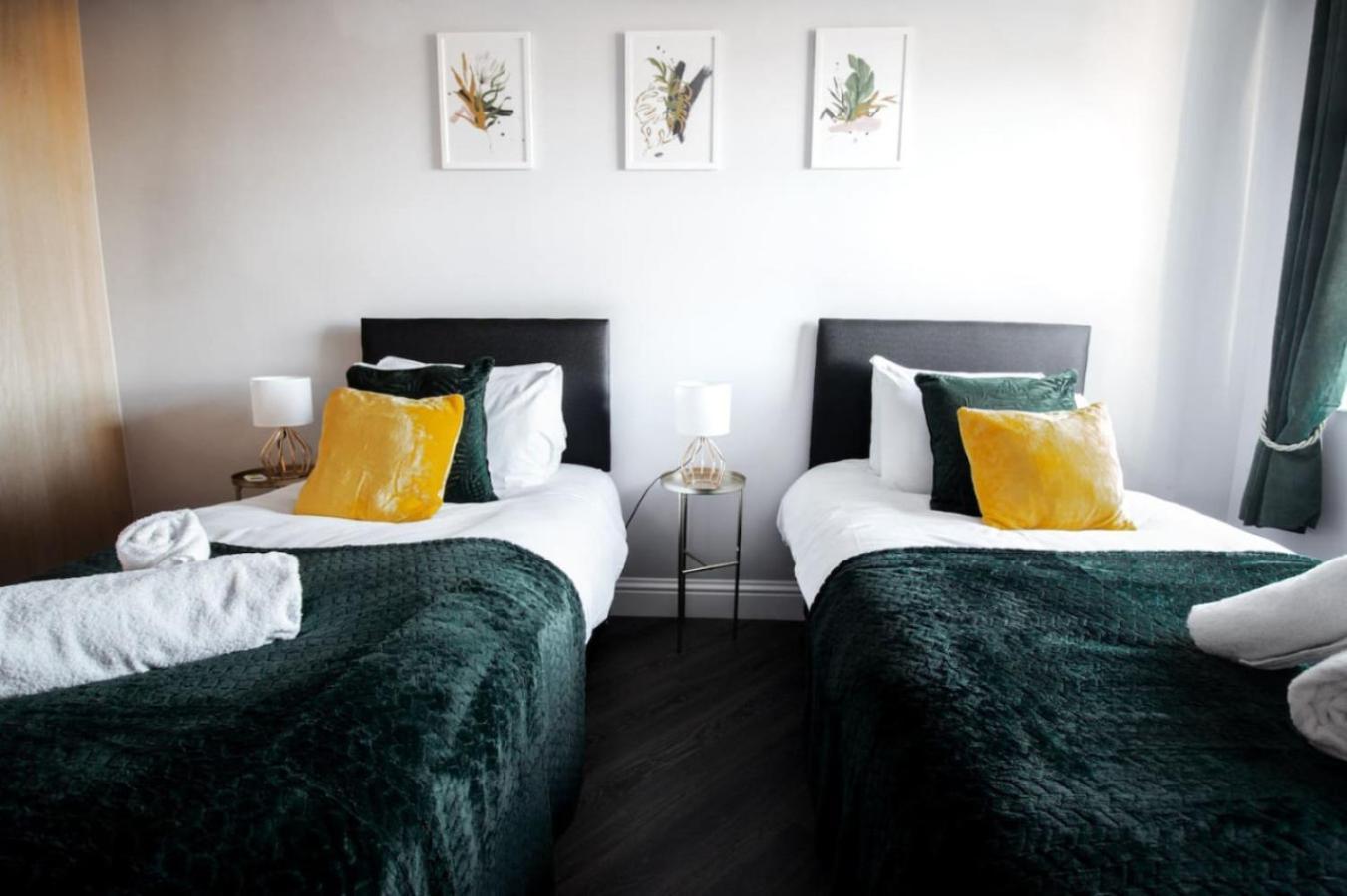 St Austell Location Long Free Parking *