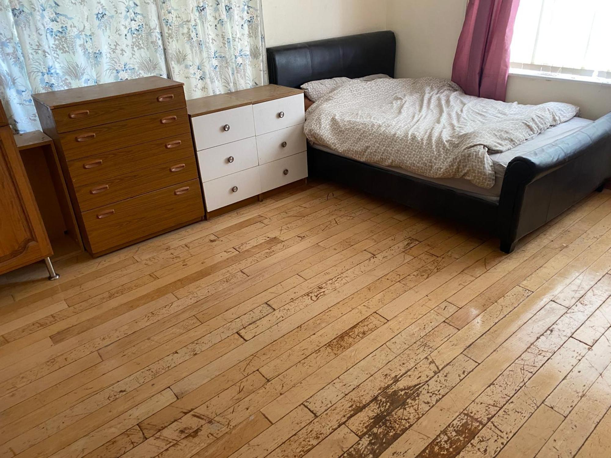 Parks Hostel Swindon