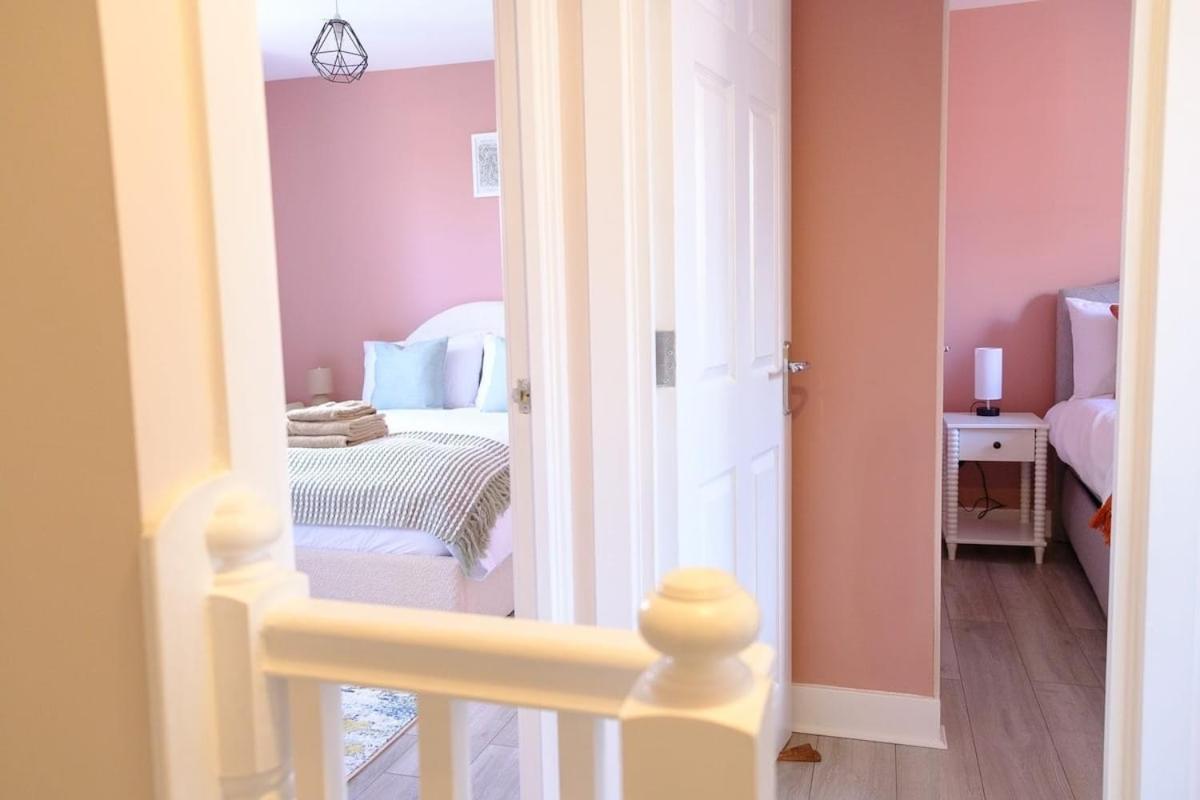 Holiday home Haydon 5bed Sleeps 9 Swindon