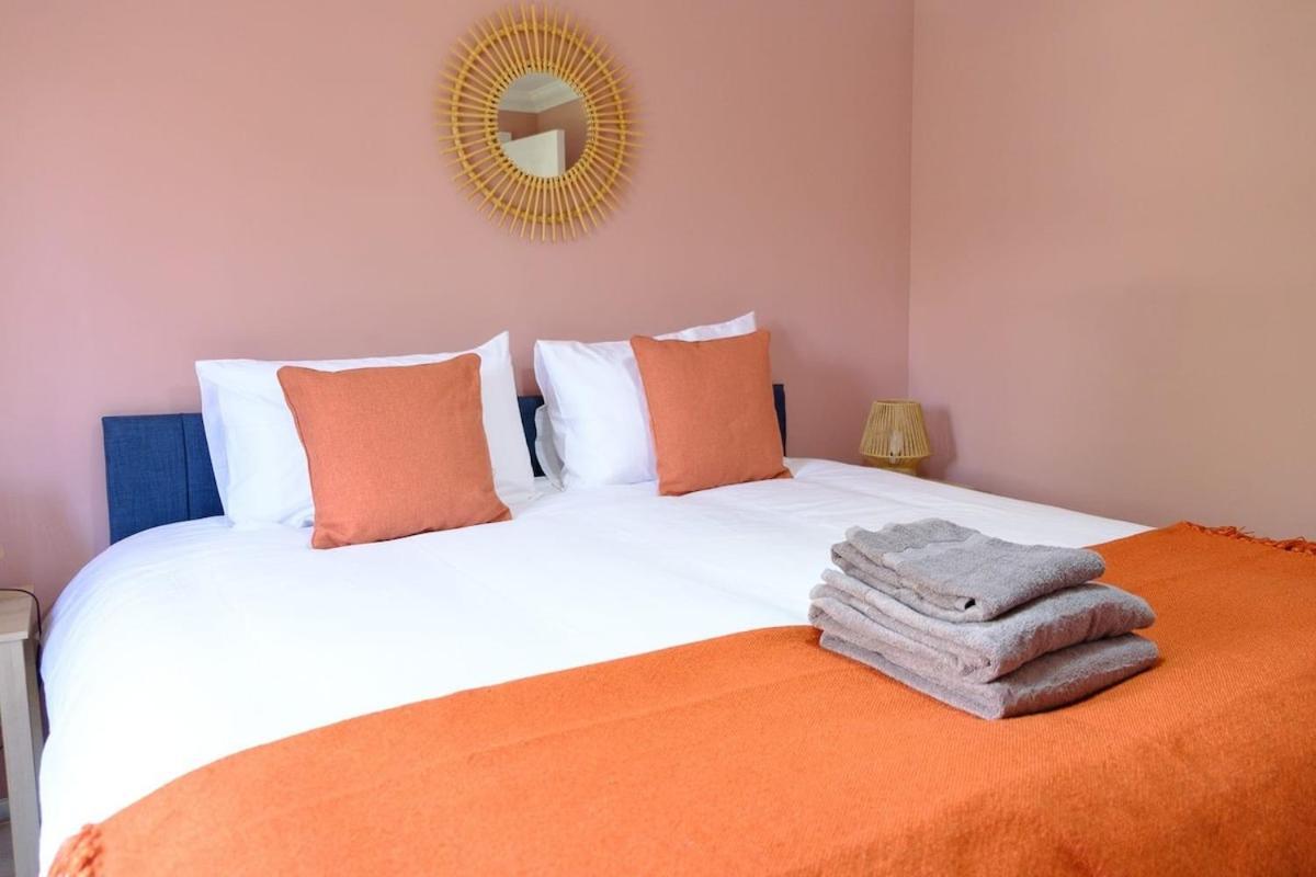 Haydon 5bed Sleeps 9 Holiday home