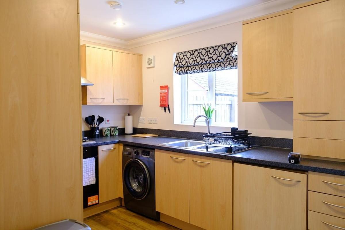 Holiday home Haydon 5bed Sleeps 9 *