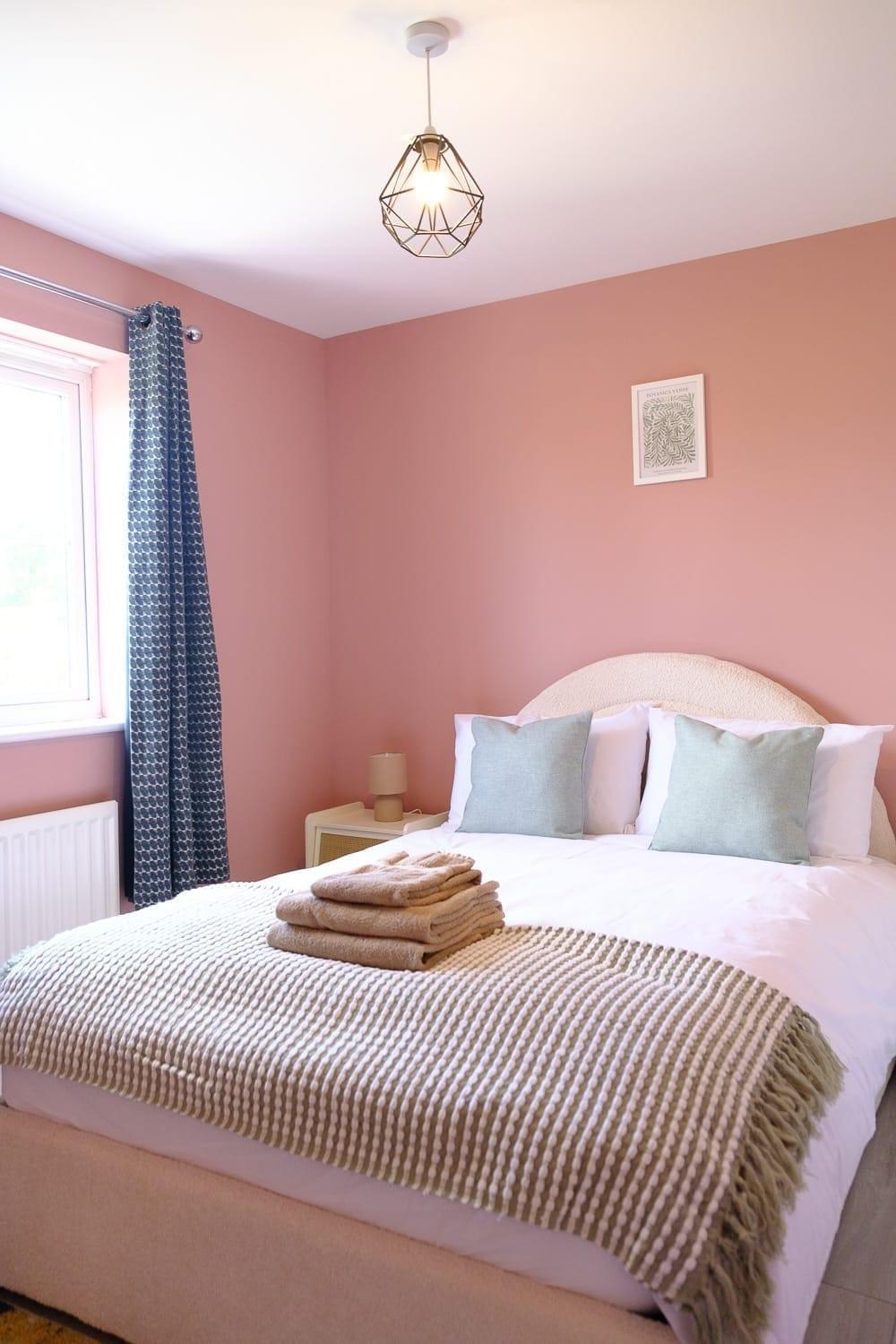 Haydon 5bed Sleeps 9 Holiday home Swindon