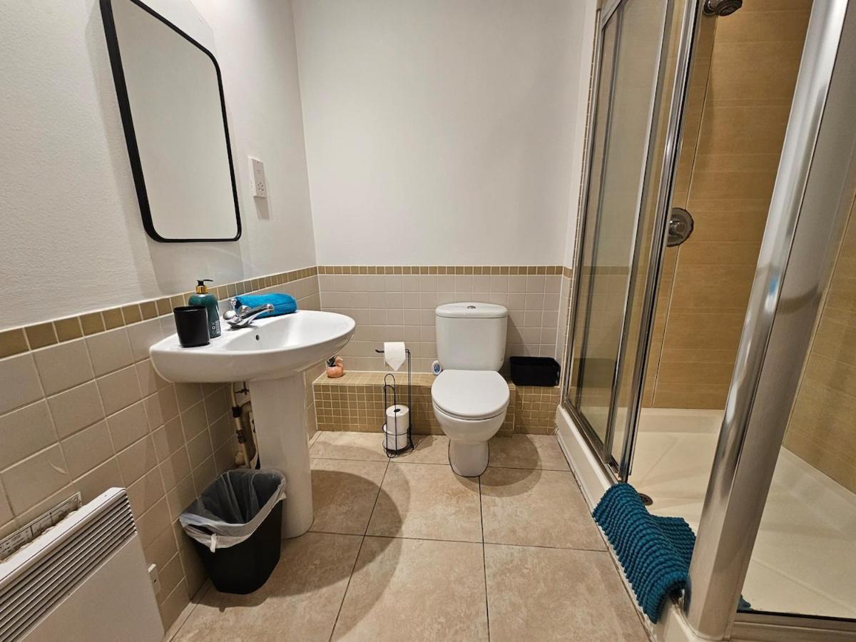 Plaza Flat 19 - 2 Bedroom Apartment, Free Parking, Town Centre Apartment