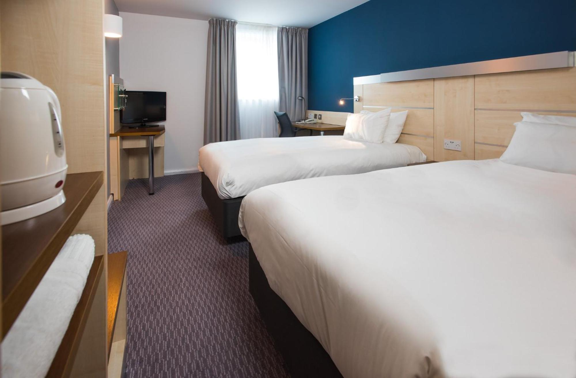 Express Centre By Ihg Hotel