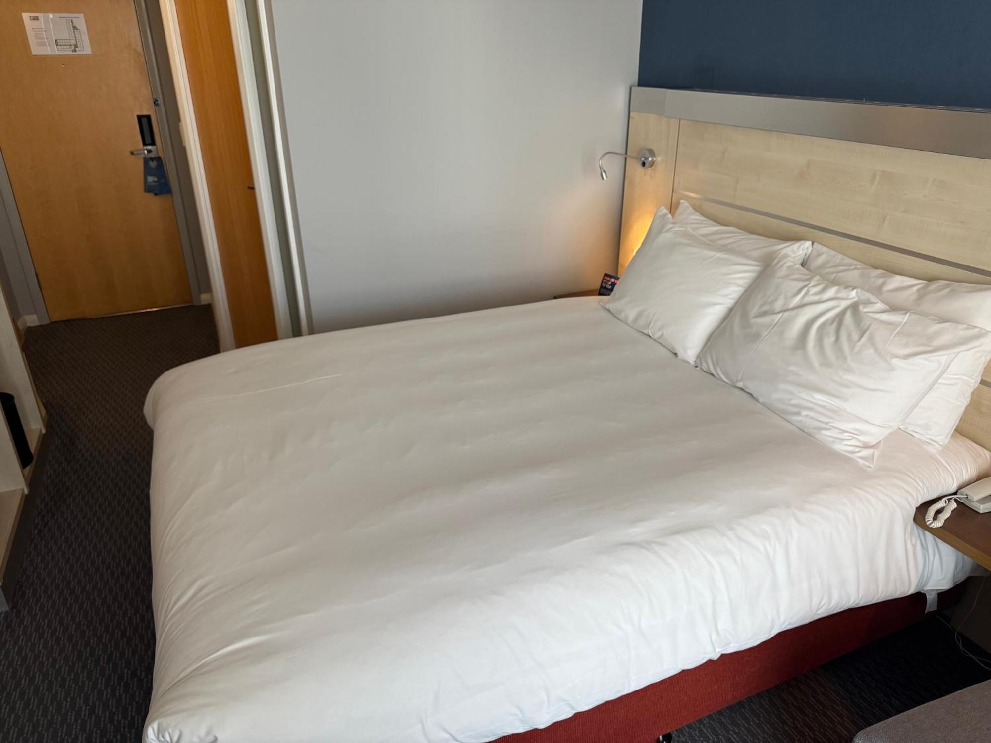 Express Centre By Ihg 3* Swindon