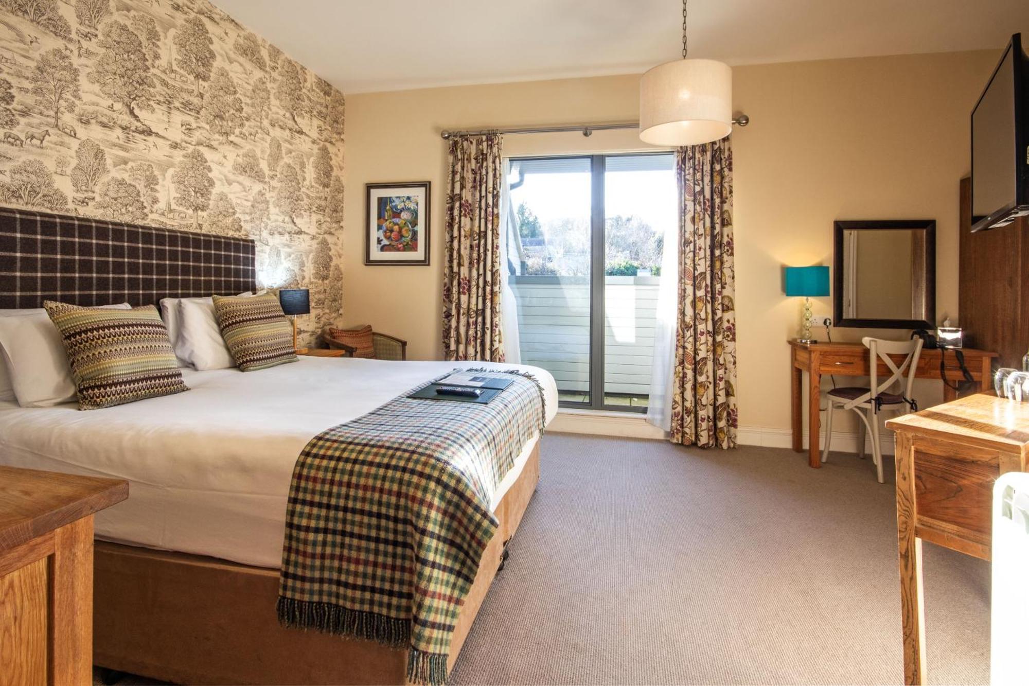 The White Hart, Wroughton Bed & Breakfast 3*
