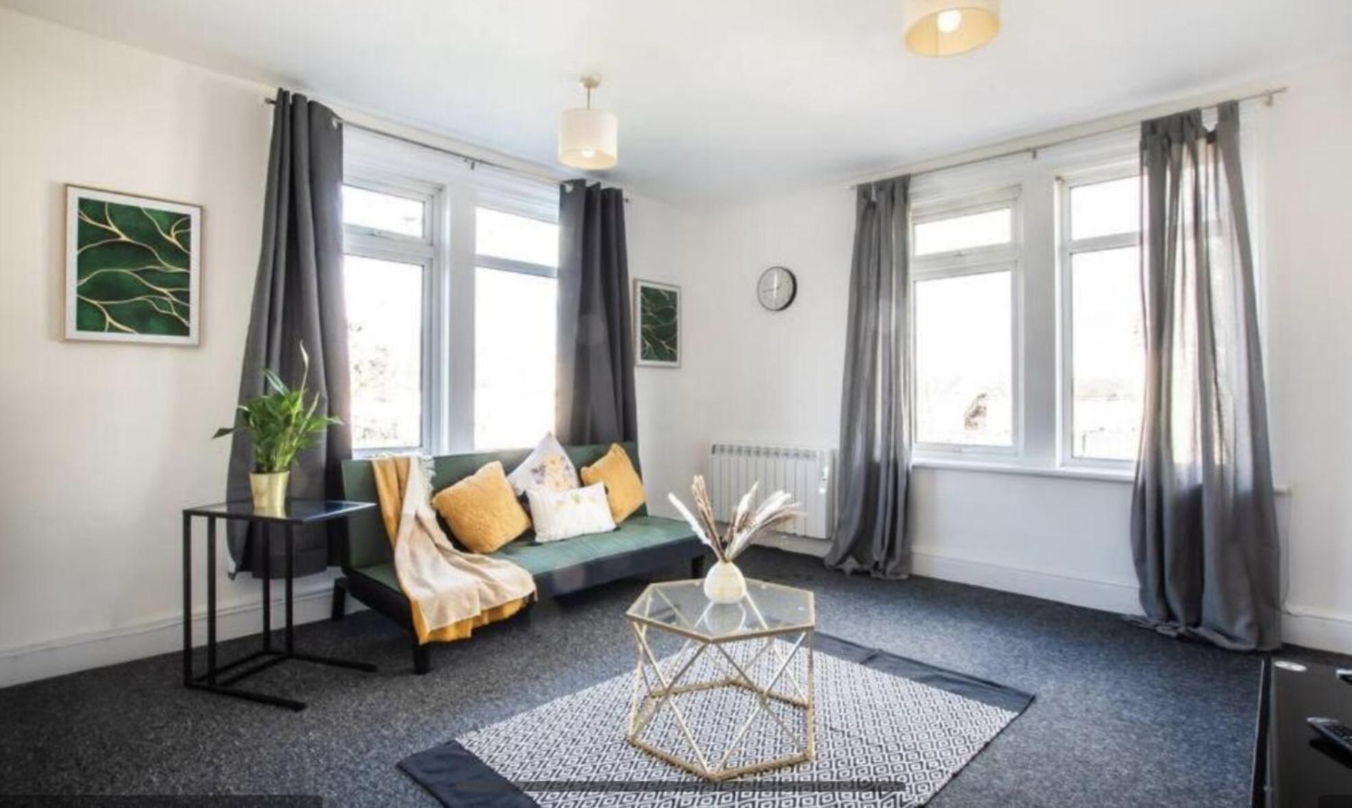 Apartment A Cosy 2 Bed Flat In Swindon