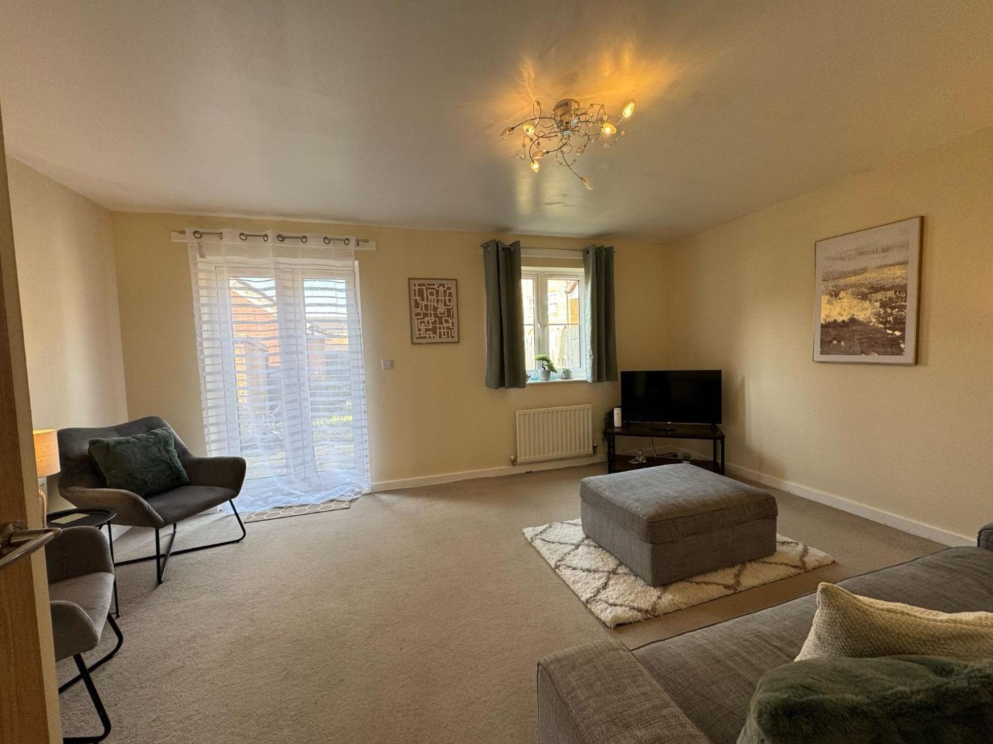 Hanwell House Sn25 Long Sleep 5 Free Parking * Swindon