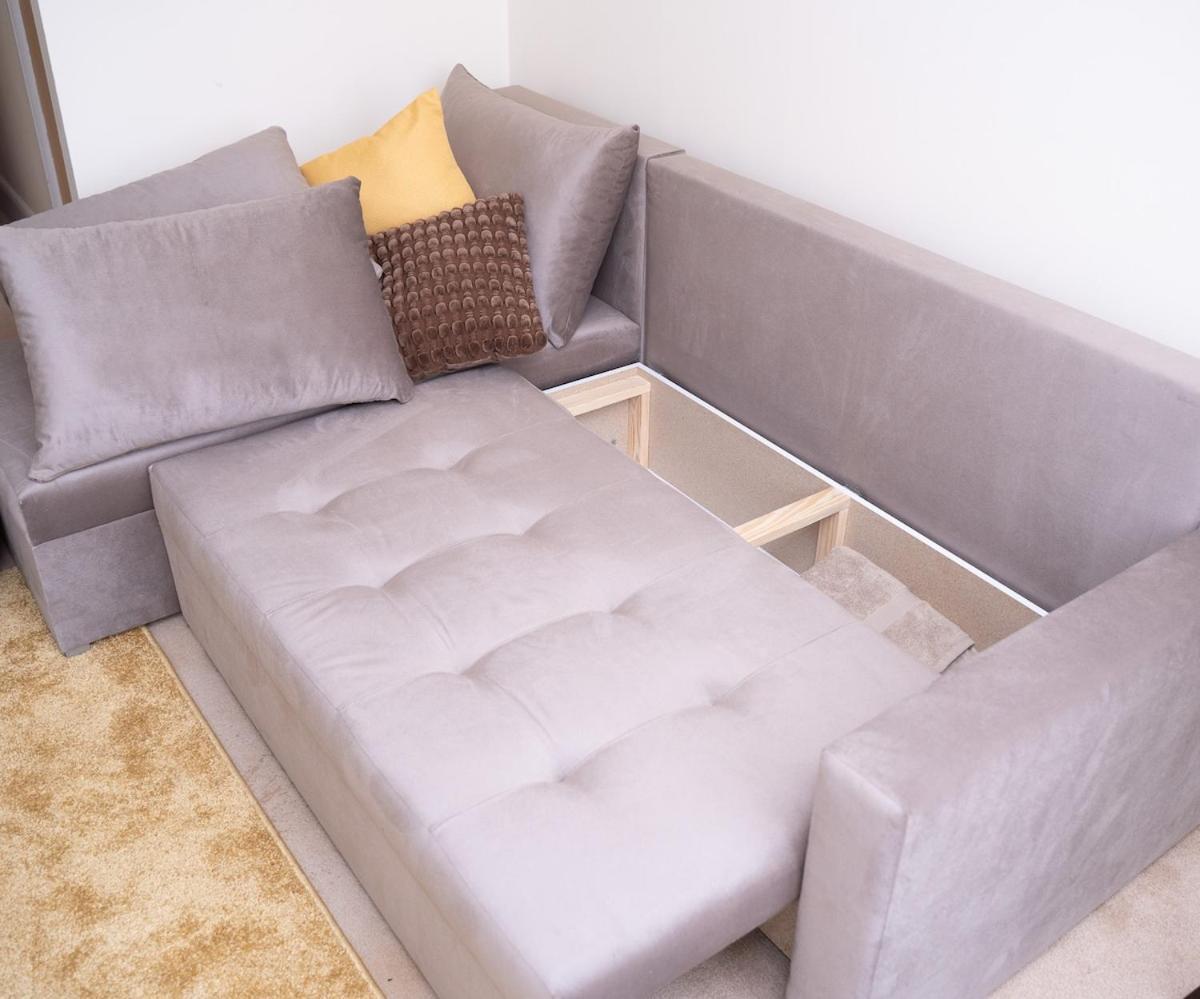 Apartment Yellow Haven Spacious Quiet Free Parking Sleeps 7 Swindon