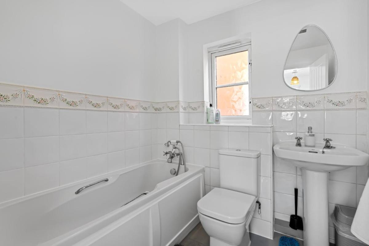 Colman Park Apartment